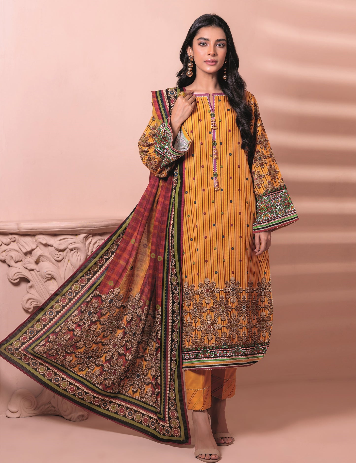 Bonanza Winter - AWO223P48A GOLD FUSION