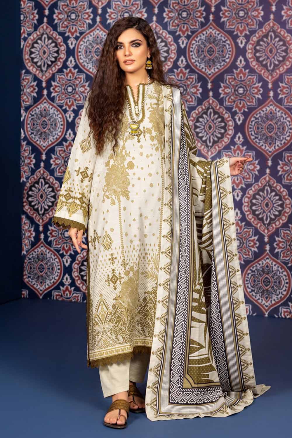 Gul Ahmed Winter - K32014