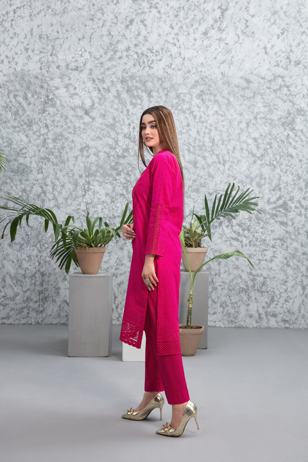 ZAZA BY TAWAKKAL D - 9365