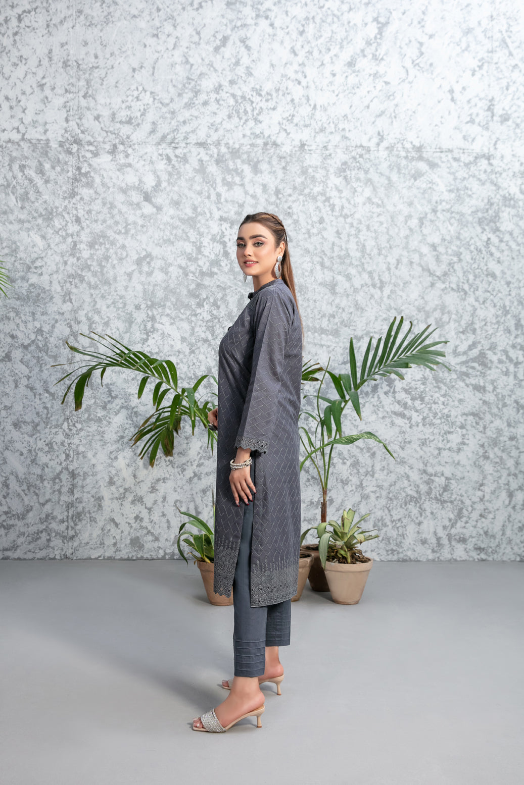 ZAZA BY TAWAKKAL D - 9369