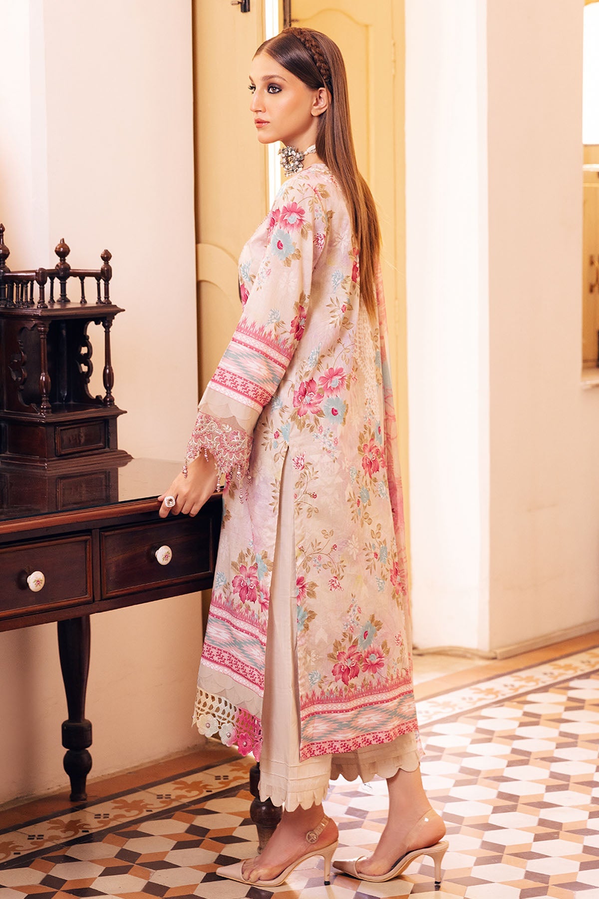 Gardenia by Nureh NSG-119