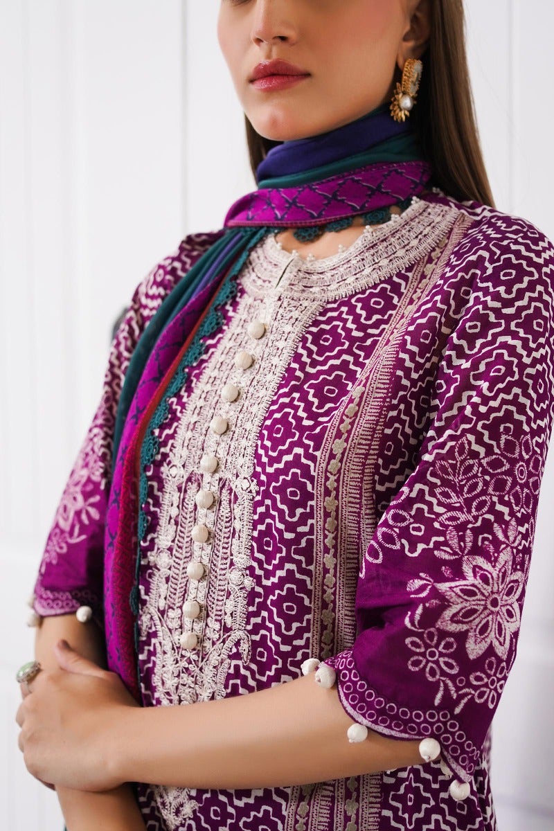 Sana Safinaz MAHAY - 3B