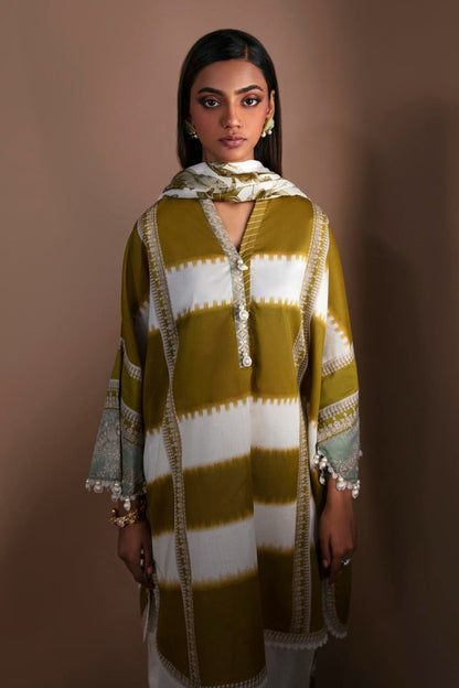 Sana Safinaz MAHAY - 4B