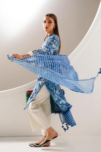 Sana Safinaz MAHAY - 11B