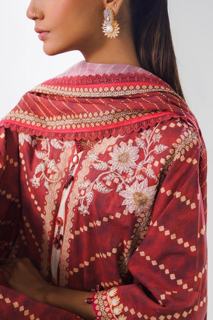 Sana Safinaz MAHAY - 13A