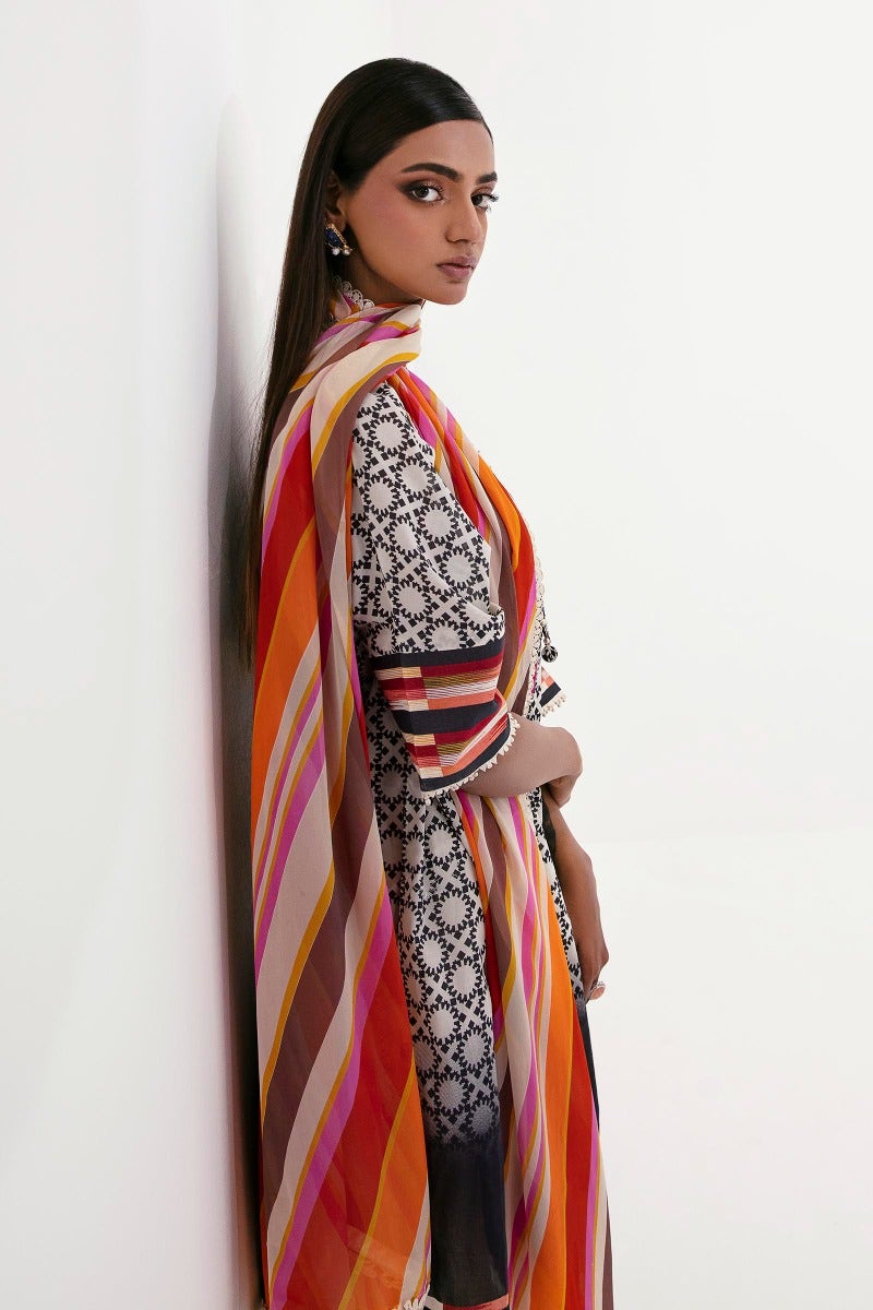 Sana Safinaz MAHAY - 20A