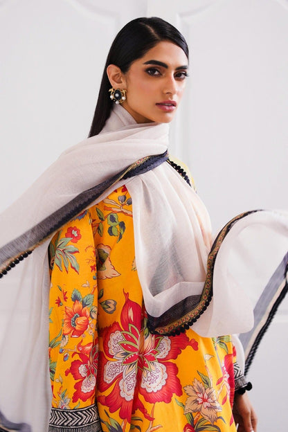 Sana Safinaz MAHAY - 25A